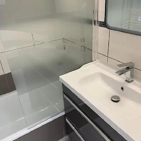 Apartment Vittoria Immobilier-375-vue Mer- Reglement Sur Place -cheques Acceptes *