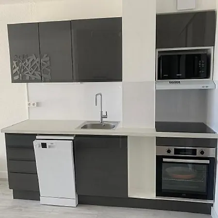 Vittoria Immobilier-375-vue Mer- Reglement Sur Place -cheques Acceptes La Grande-Motte