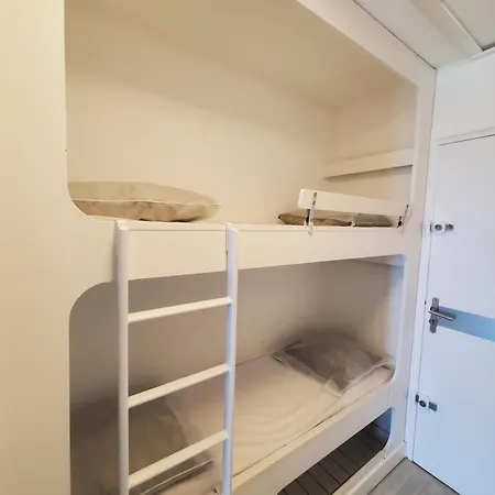 Vittoria Immobilier-375-vue Mer- Reglement Sur Place -cheques Acceptes Apartment